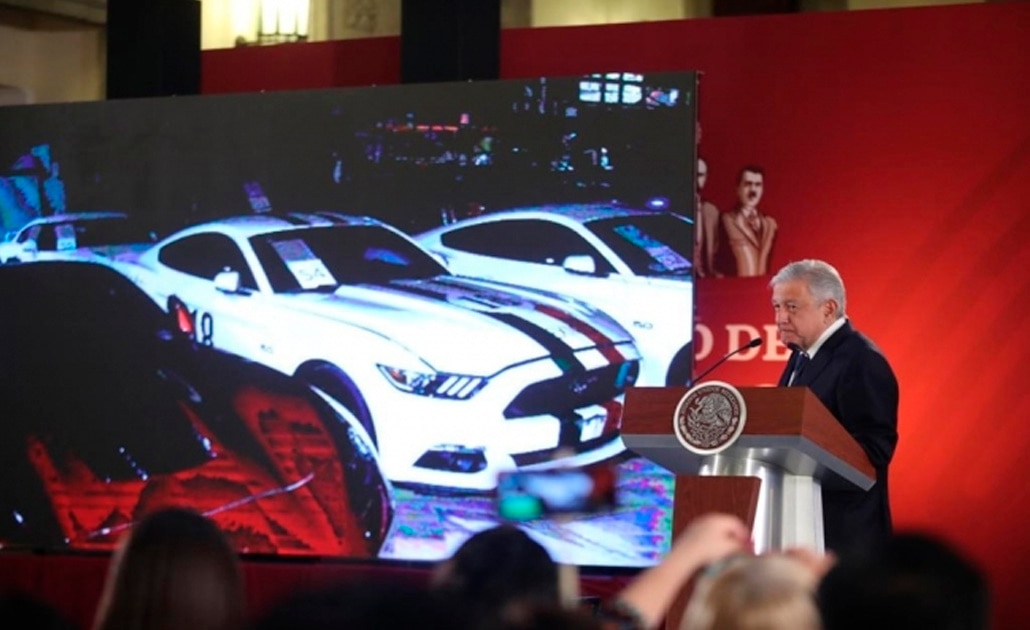 AMLO subastará aviones de gobernadores