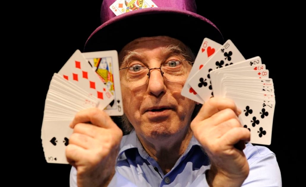 ¿Por qué nos atrae la magia aunque sabemos que es un truco?