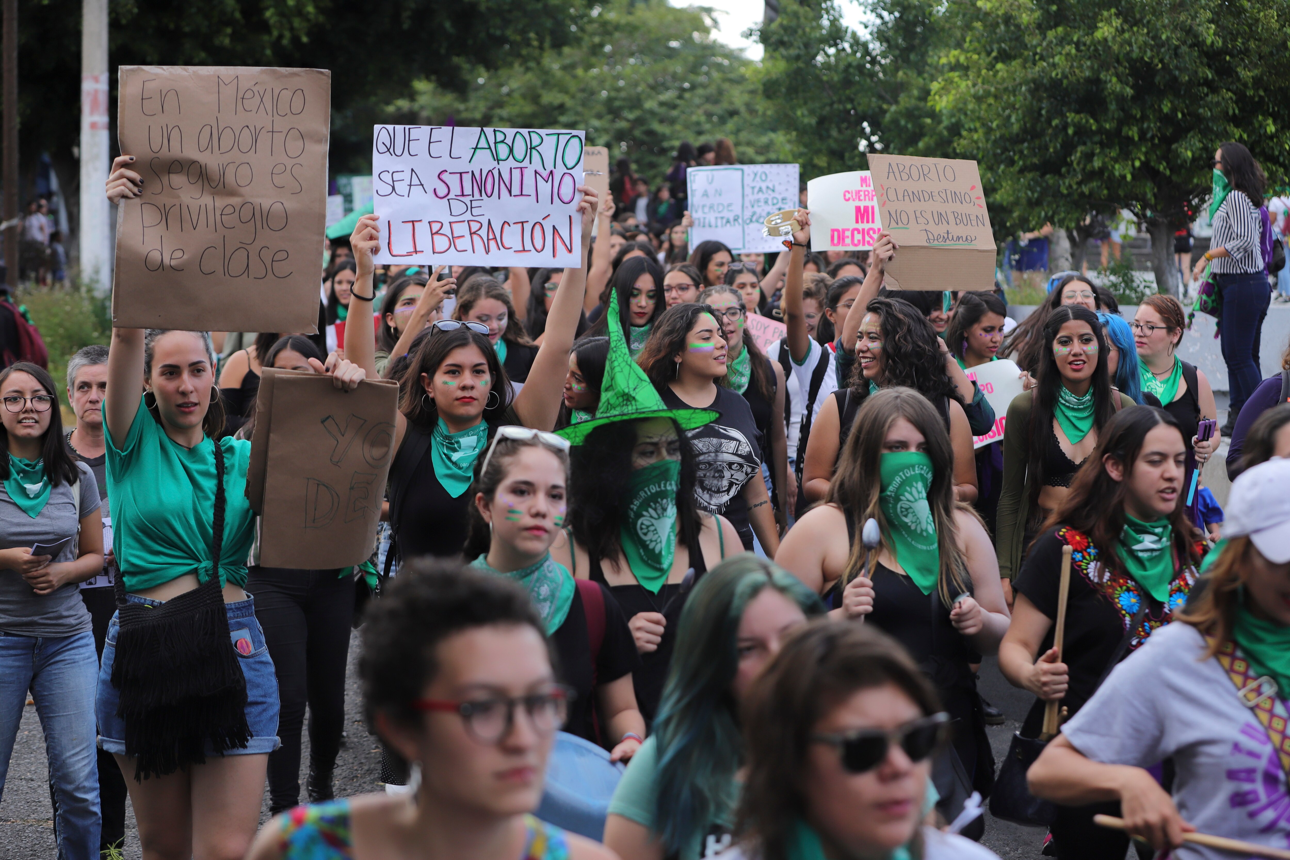 Morena impulsará despenalización del aborto en todo el país