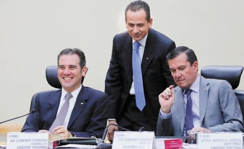 INE busca reelección anticipada de secretario
