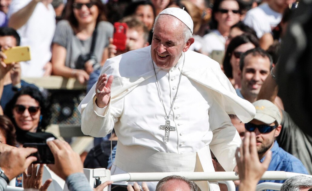 Papa Francisco anuncia viajes a Hiroshima y Nagasaki en noviembre