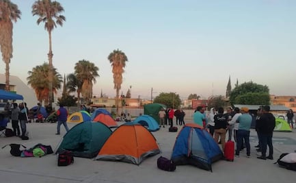 Maestros de telesecundarias realizan manifestación en instalaciones de la Secretaría de Educación de SLP