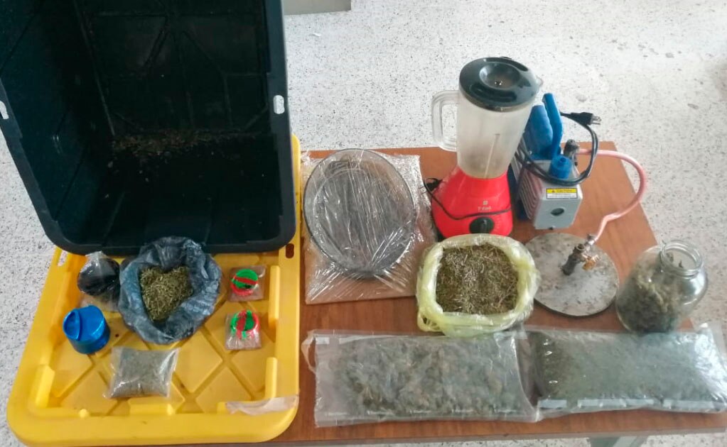 Detienen a sujeto con más de dos kilogramos de marihuana y wax