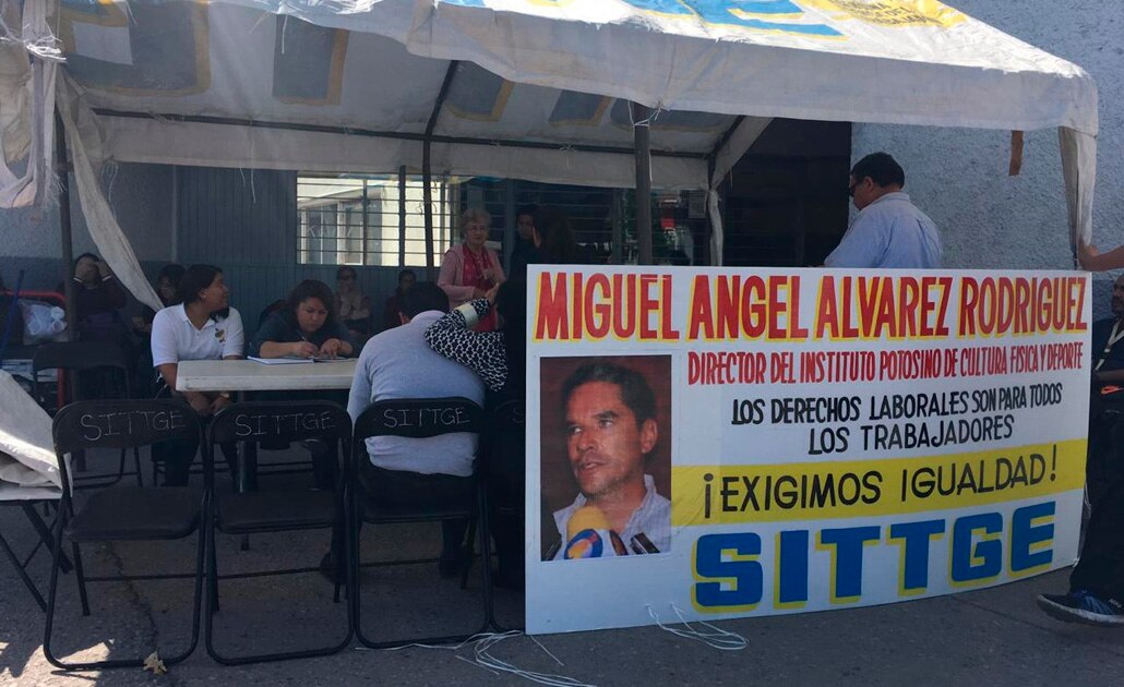 Instala SITTGE plantón en el Inpode