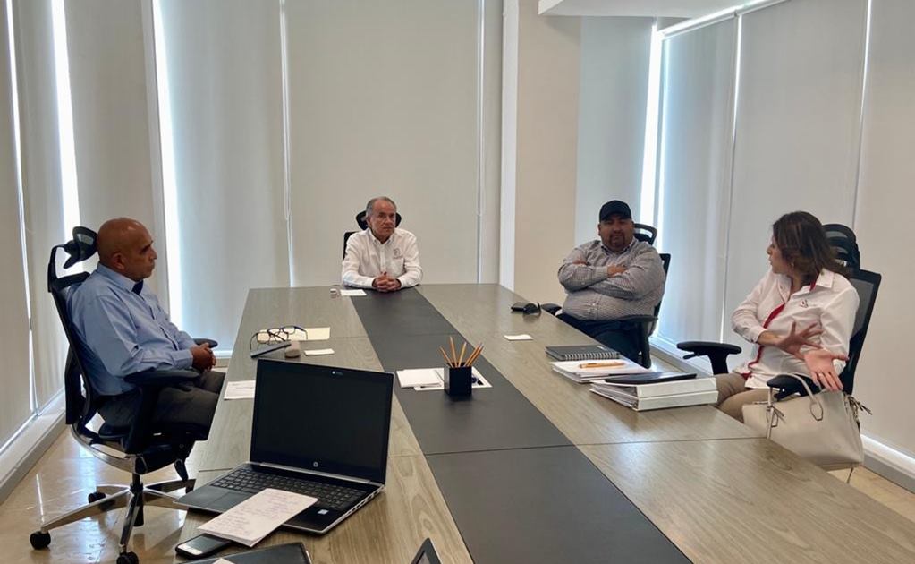 Gobernador de SLP se reúne con alcalde de Vanegas, acuerdan estrategia para reabrir municipio