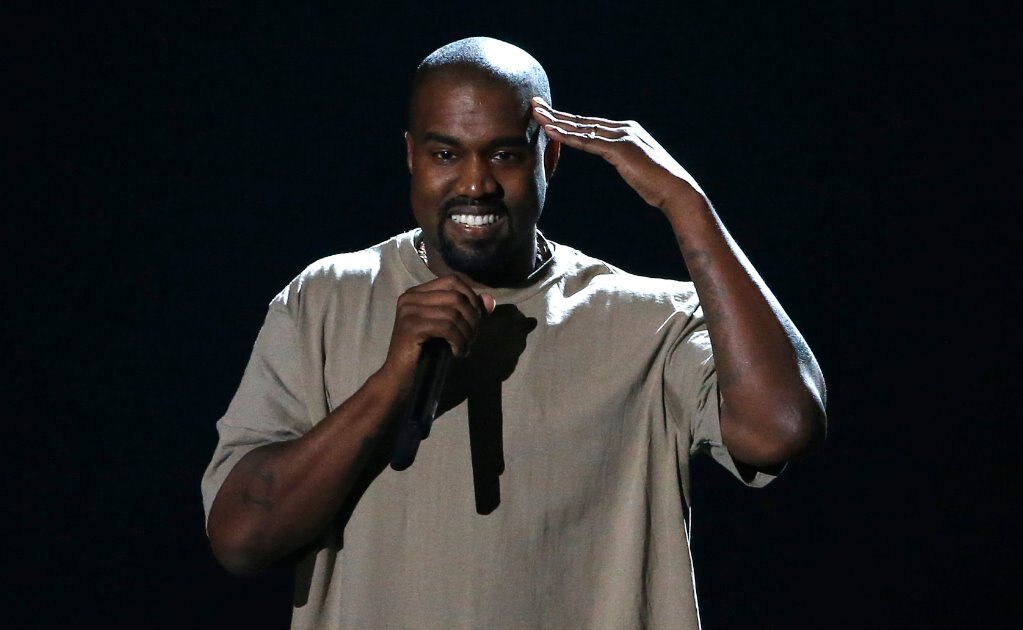Kanye West vuelve a cerrar sus redes sociales