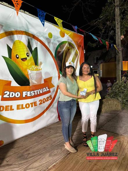 Estos dos potosinos son campeones comiendo elotes; devoraron 10 en tiempo récord
