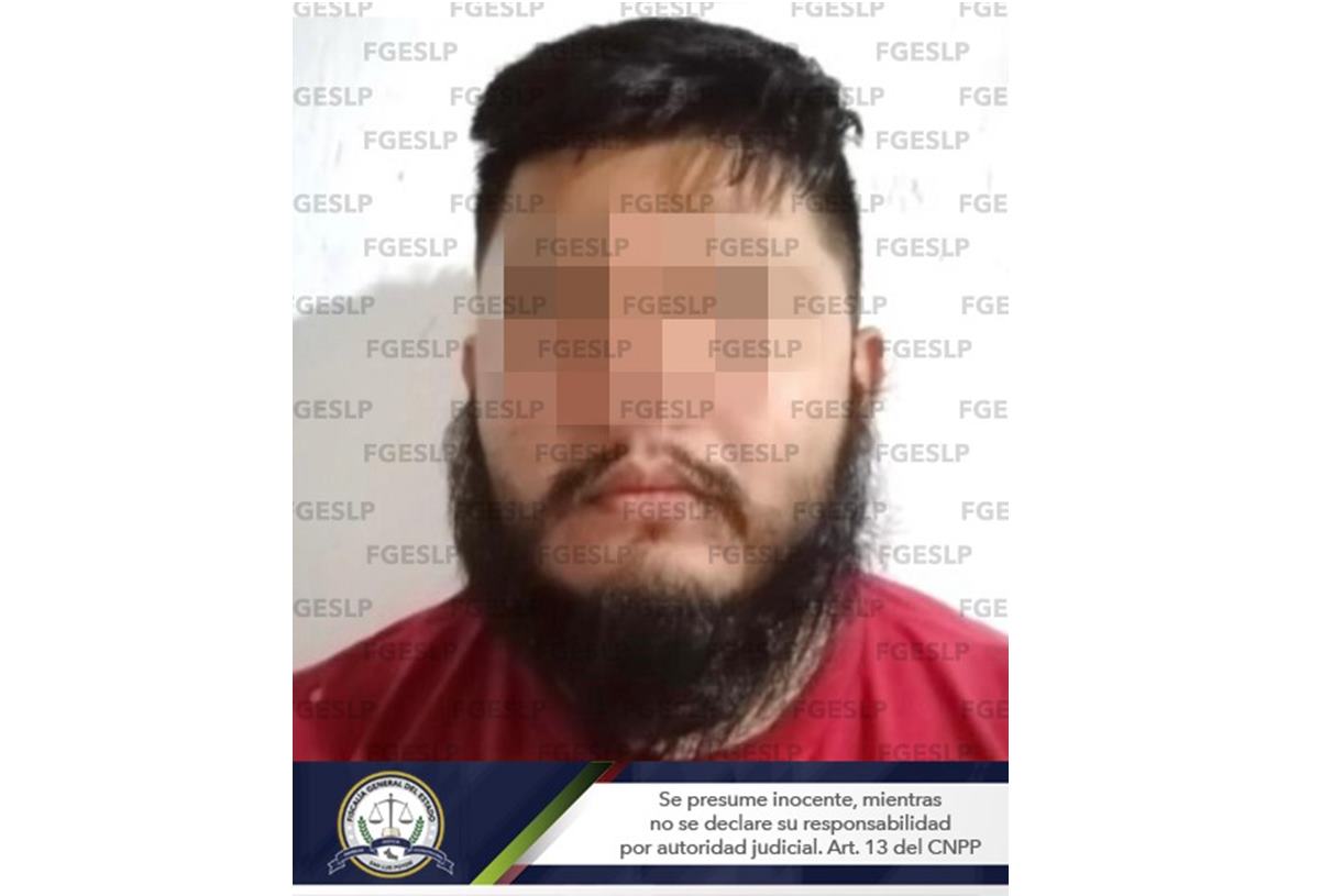 Pelea de gallos clandestina termina en homicidio en Villa Juárez