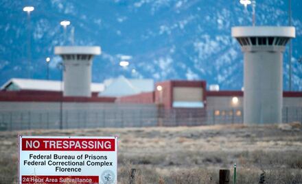 Así son por dentro las celdas en la nueva prisión del "Chapo" Guzmán