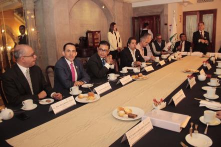 IMSS y empresarios buscan fortalecer la calidad en servicios de salud