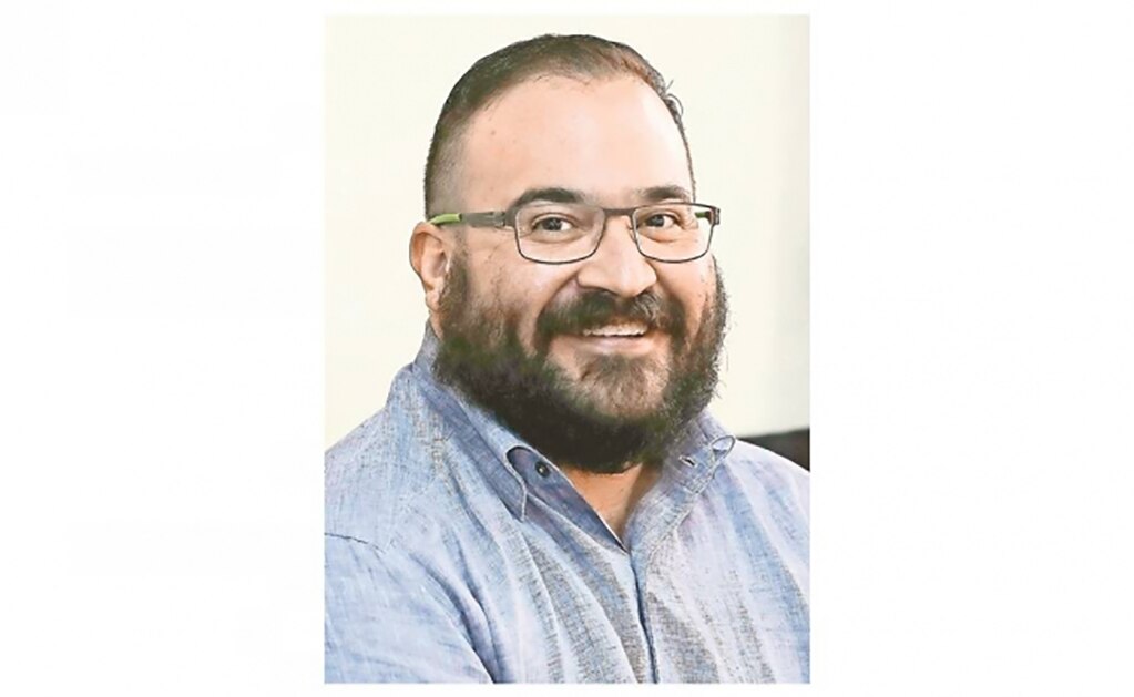 Asegura abogado que hubo presiones para que Javier Duarte se entregara