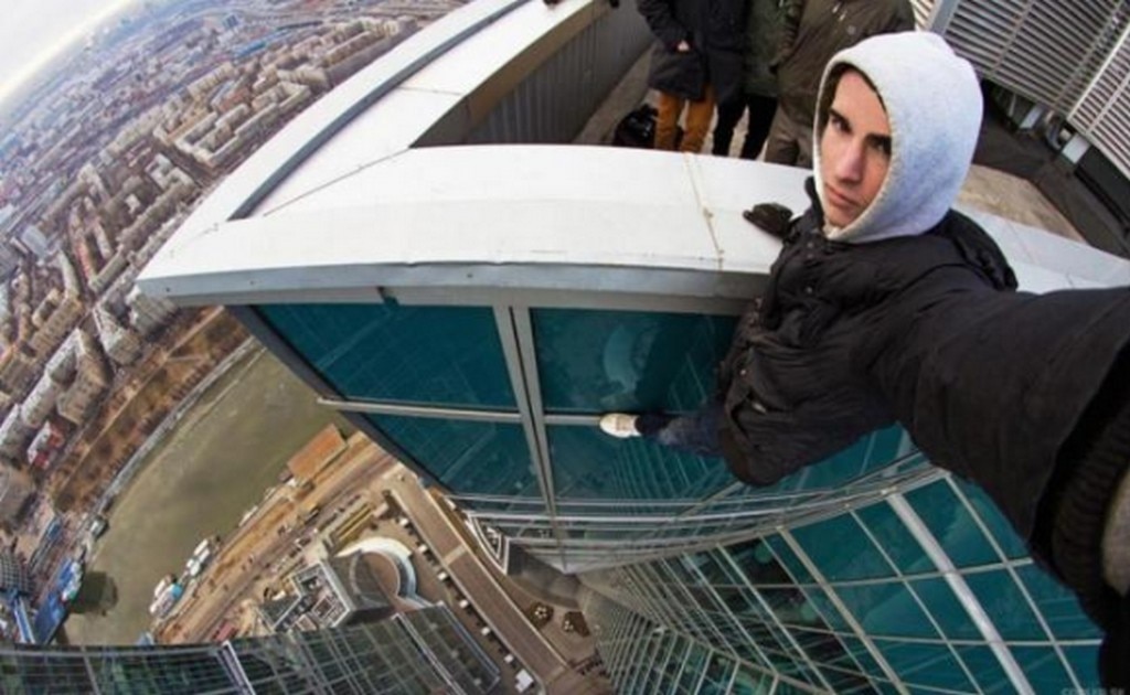  ¿Selfies, principal causa de muerte entre millennials?