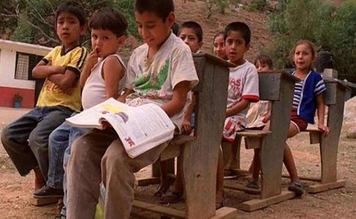 Comunidades en SLP enfrentan reto de la educación a distancia por falta de tecnología