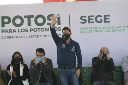 Ricardo Gallardo inicia programa de construcción de escuelas en SLP 