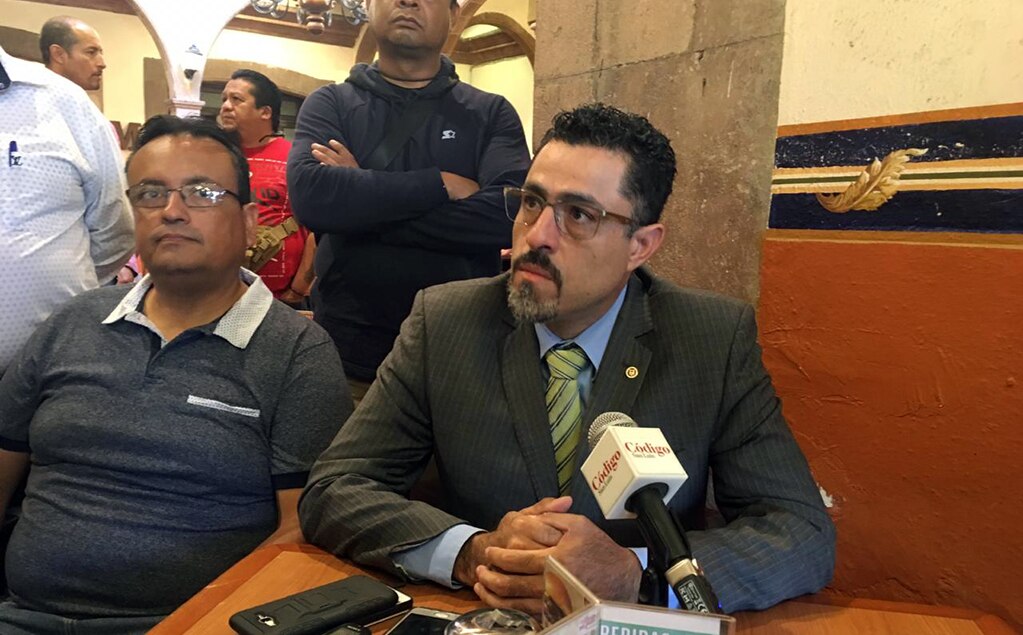 Propuestas de legisladores restringen derechos de pensionados: Luévano Rivera