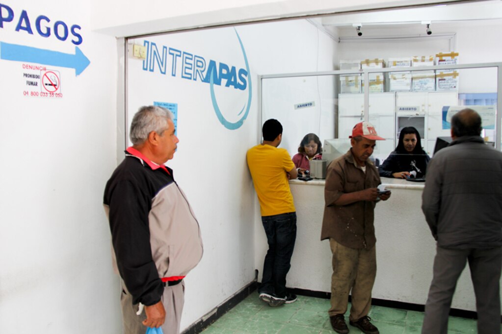 Comercios, afectados por cobros excesivos de agua