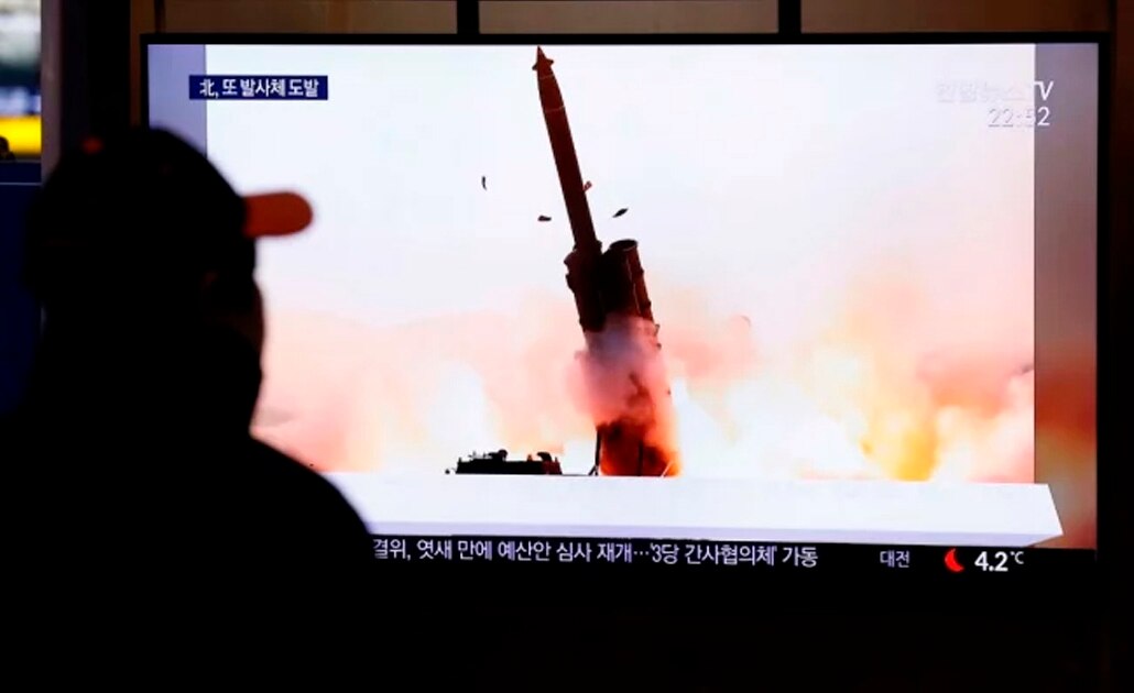 Corea del Norte dispara al menos dos proyectiles