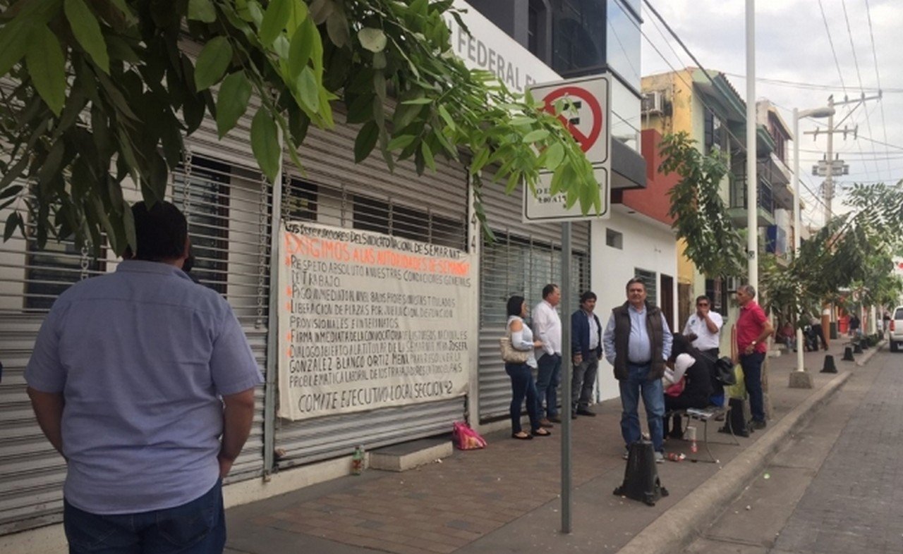  Trabajadores de la Semarnat en Sinaloa se suman a paro nacional