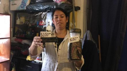 "Hola, soy Napoleón": un perrito rescatado se convirtió en emprendedor en el barrio San Miguelito