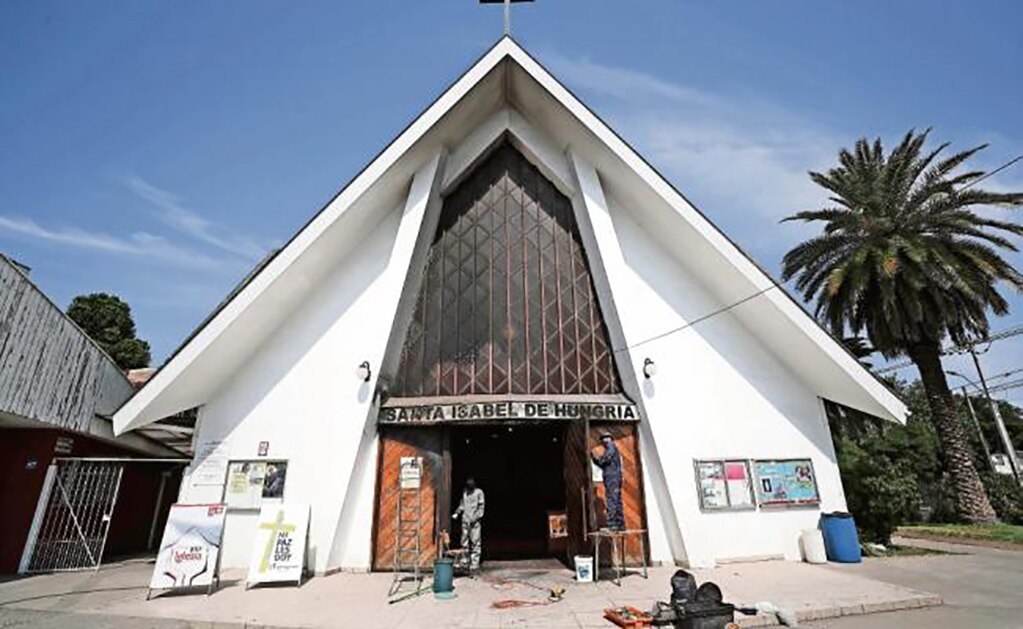 Chile, en alerta por ataques previos a visita del Papa