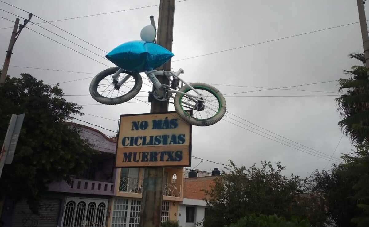 Ciclista muere arrollado en la Zona Industrial de SLP; conductor de camión se dio a la fuga. Foto: Vida Sobre Ruedas