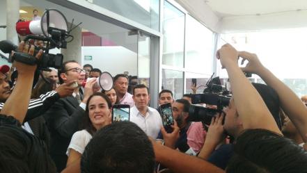 Xavier Nava se registró como candidato a la alcaldía