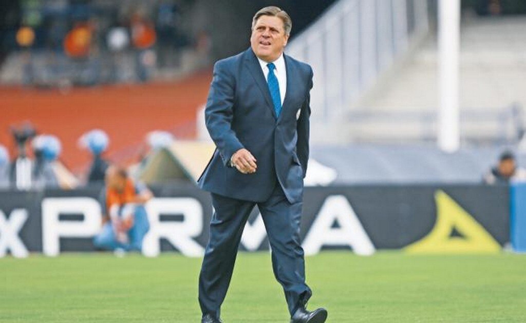 No habrá exceso de confianza: Herrera