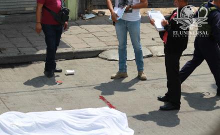 Ejecutan a hombre cerca del mercado República