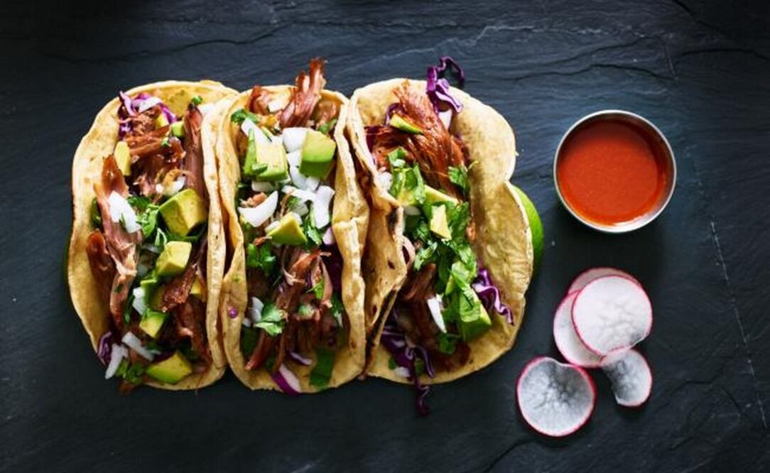 Los mexicanos encuestados dijeron extrañar los tacos al pastor, el guacamole y hasta su almohada. (Foto: Istock)