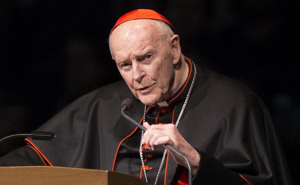 Papa Francisco acepta renuncia del cardenal de EU acusado de abuso sexual infantil