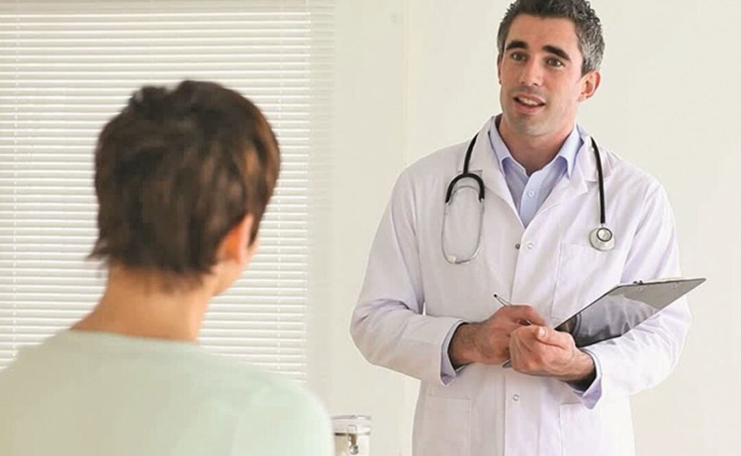 IMSS abre convocatoria para contratar a médicos y enfermeras