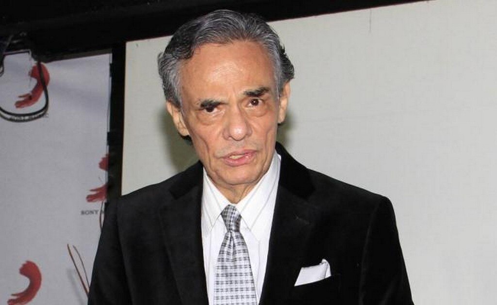  Hija de José José teme por la salud de su padre