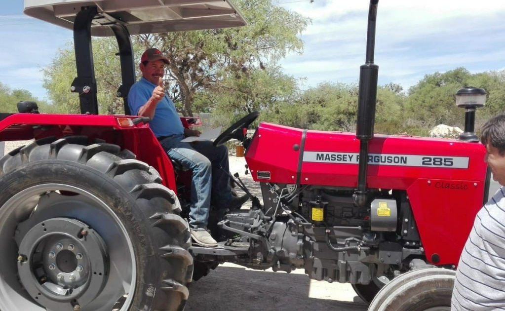 Sedarh entrega cerca de 2.3 mdp en equipamiento para forrajes en Vanegas