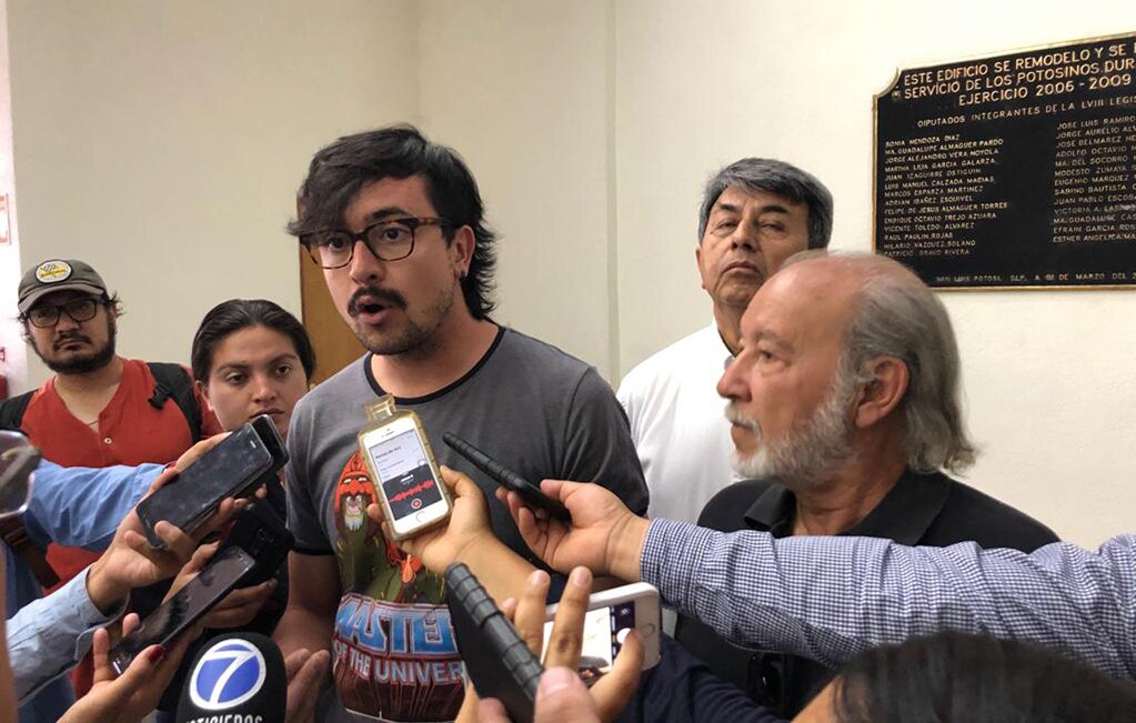 Denuncias por simulación de apoyos legislativos quedarían impunes: FCA