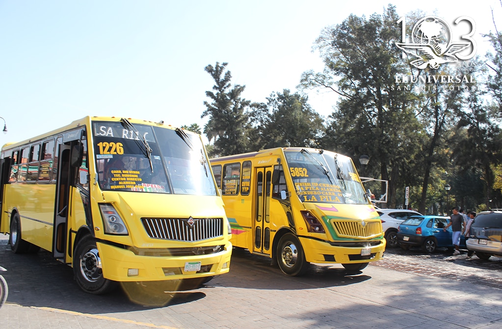Buscan elevar escolaridad de choferes de transporte público