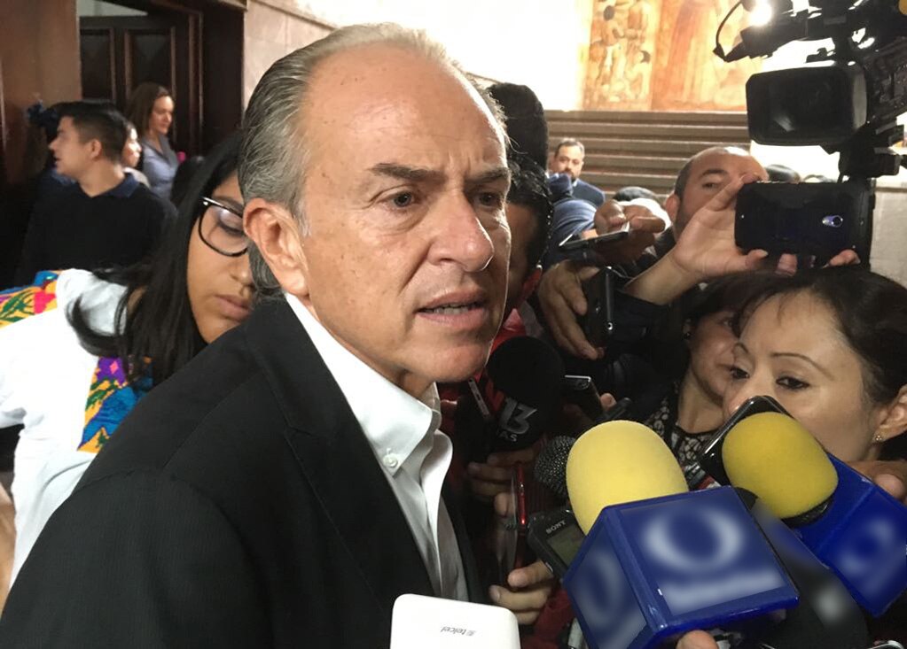 Comparecer ante el Legislativo "es algo muy normal": Carreras López