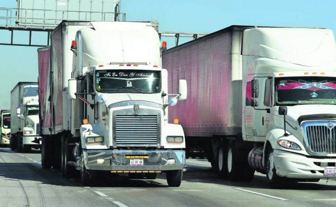 La advertencia surge en un momento particularmente delicado para el autotransporte de carga. Foto: Archivo/ EL UNIVERSAL