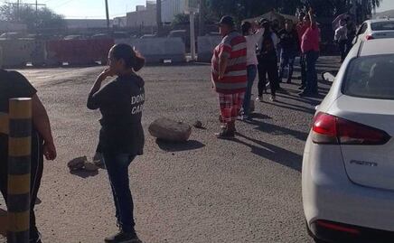 "¡Es un peligro!" Padres exigen detener a sujeto señalado por disparar un arma en primaria de SLP
