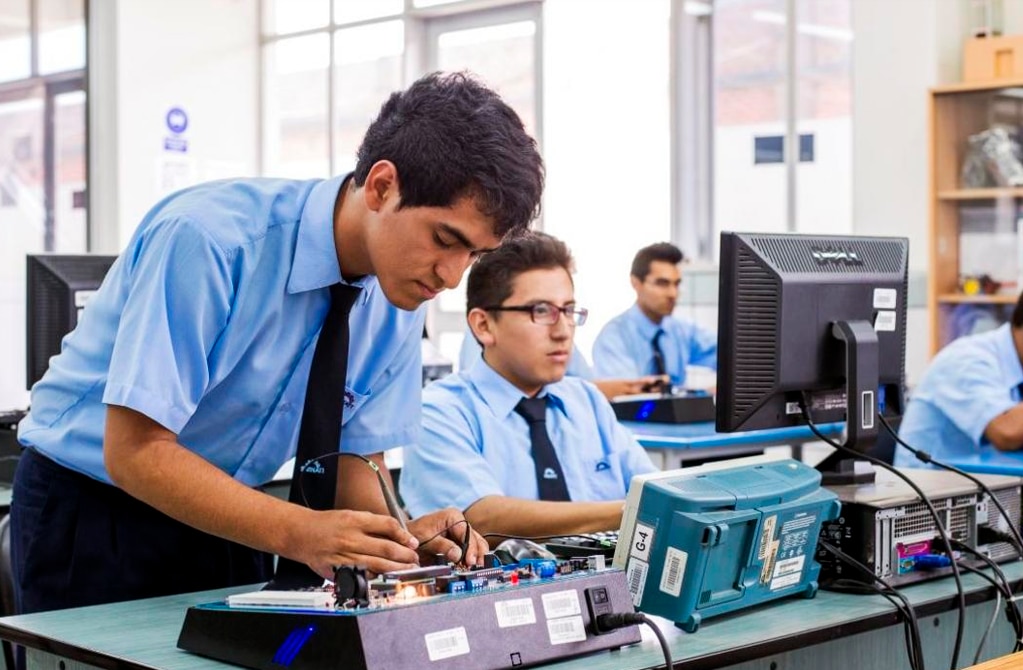 Carreras técnicas ganan terreno laboral a licenciaturas en SLP