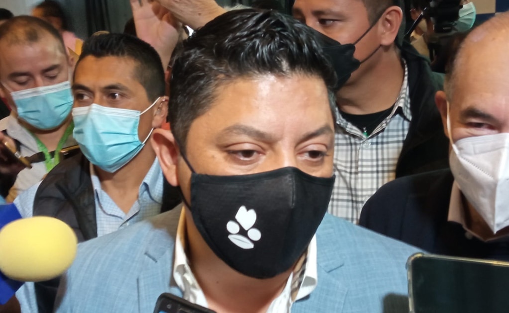 Gallardo lamenta que Insabi siga sin dar abasto suficiente de medicinas que necesita SLP