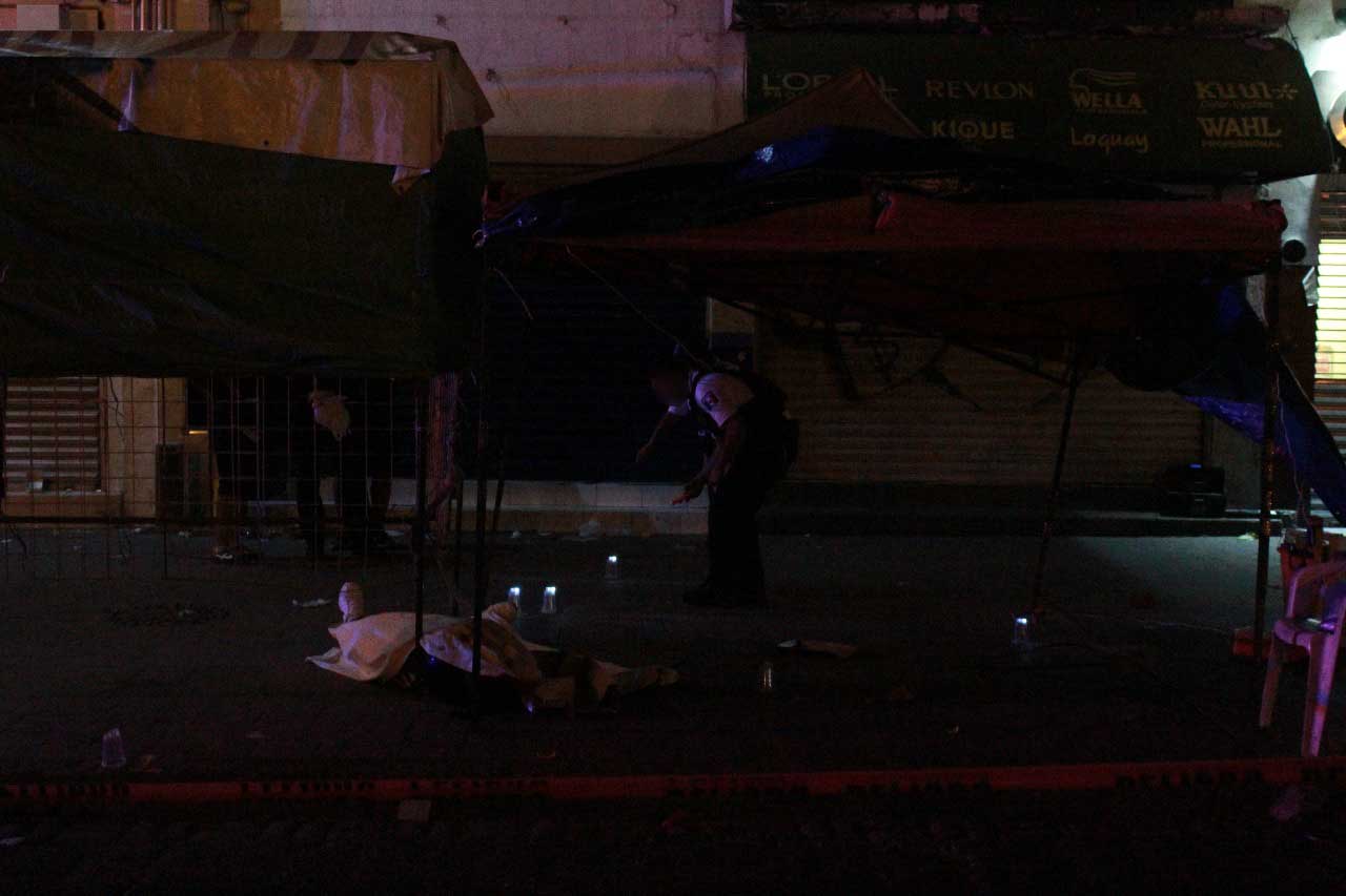 Ejecutan a vendedor en Reforma