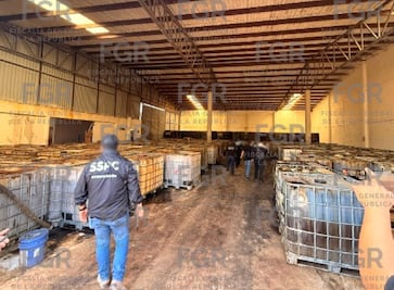 Más huachicol en SLP, aseguran dos inmuebles con tanques y material diverso