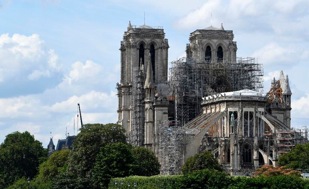 Francia aprueba proyecto de ley para reconstrucción de Notre Dame