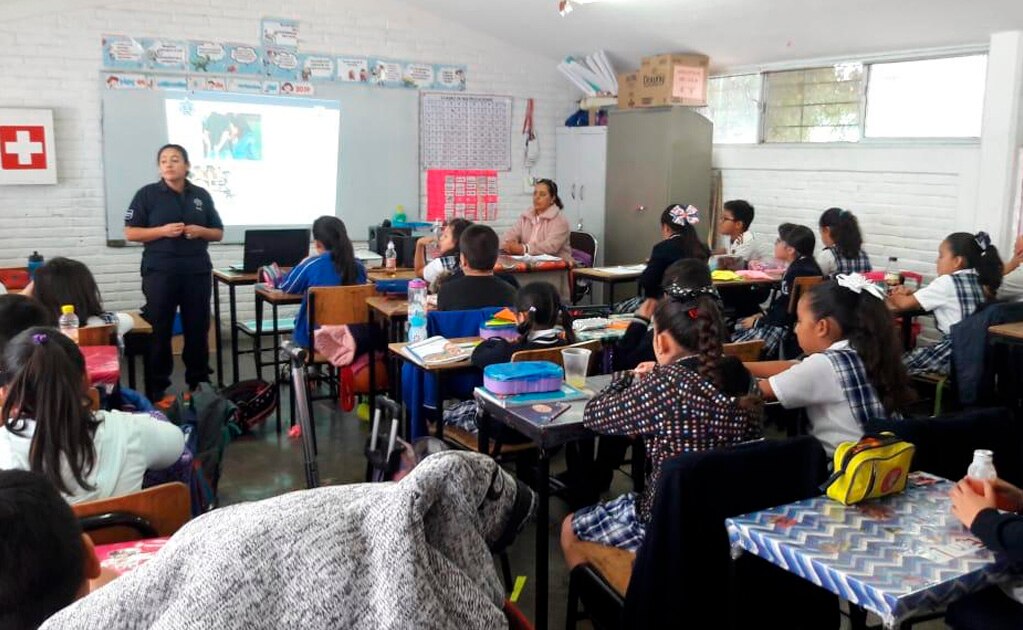 Brindan pláticas sobre prevención del delito para estudiantes