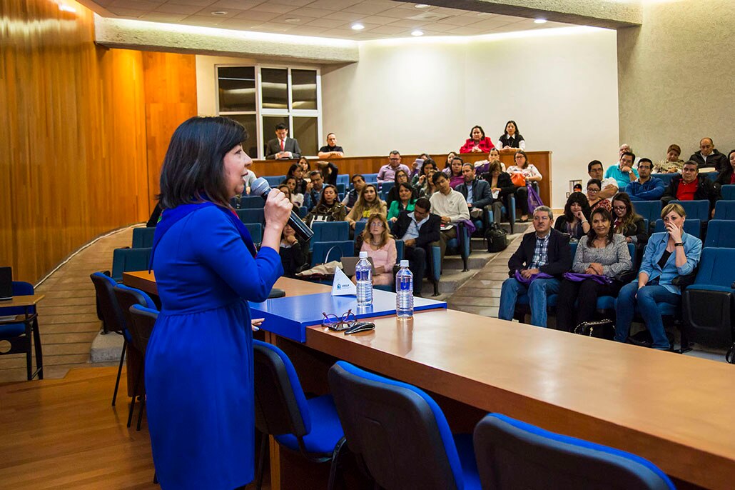 UASLP celebra seminario sobre Servicios de Información