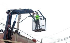 Toma gobernador nueva colonia de San Luis Potosí para rescatarla con programa “Enchúlame la Colonia”