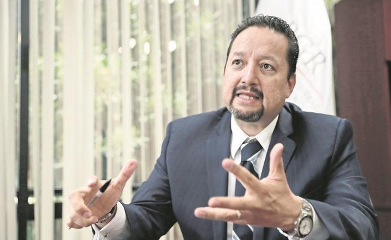  Alonso Israel Lira deja titularidad de la SEIDO