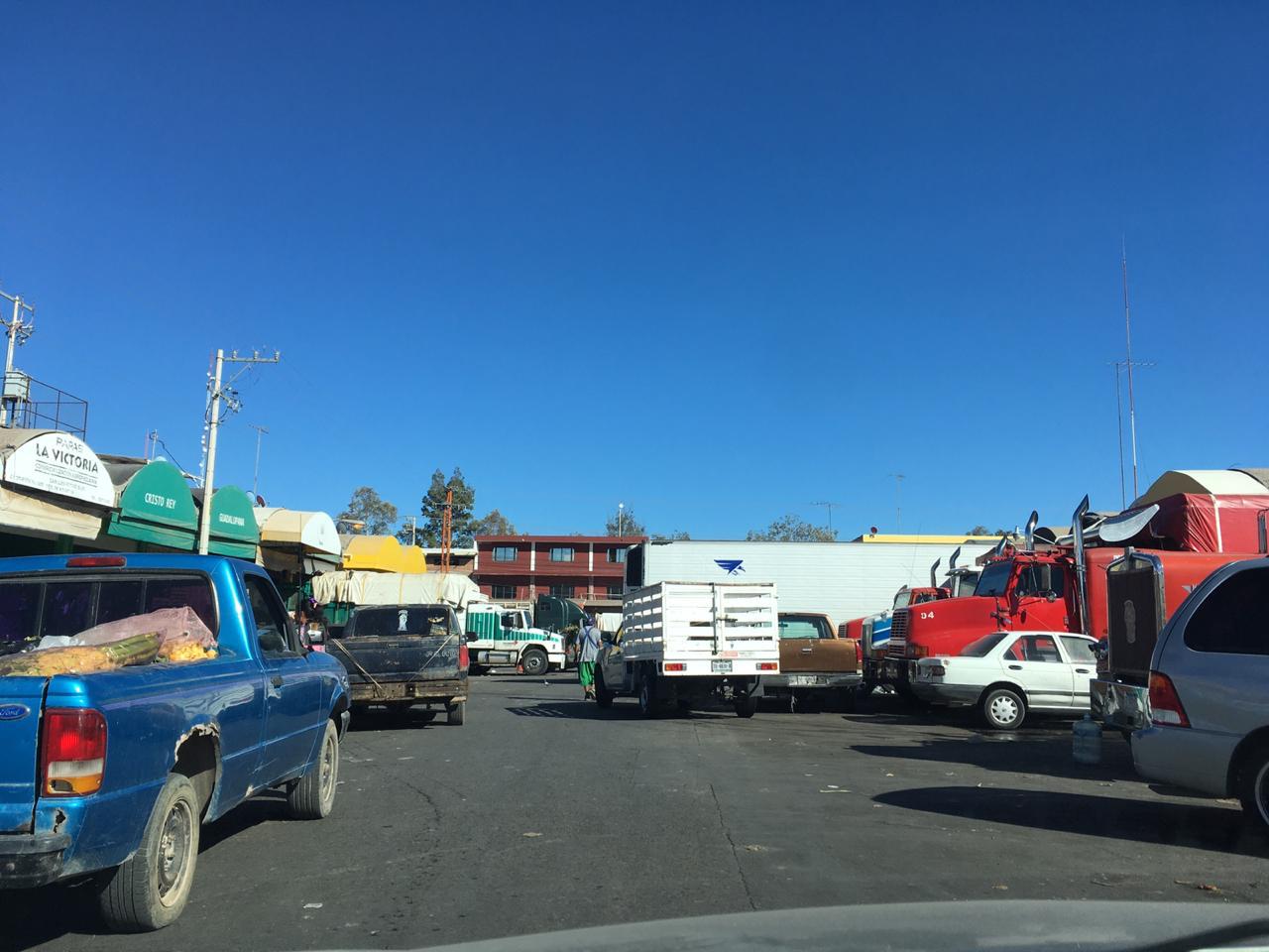 Restringe patronato de Central de Abastos de SLP llegada de comerciantes de otros estados 