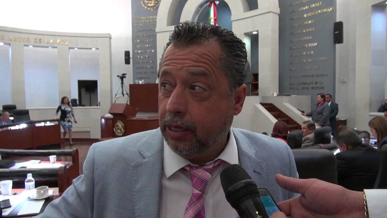 Diputado presenta propuesta de transporte público eléctrico o híbrido