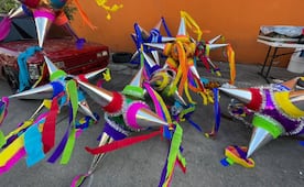 Piñatas artesanales en San Luis Potosí: familia preserva la tradición y el color por más de 23 años